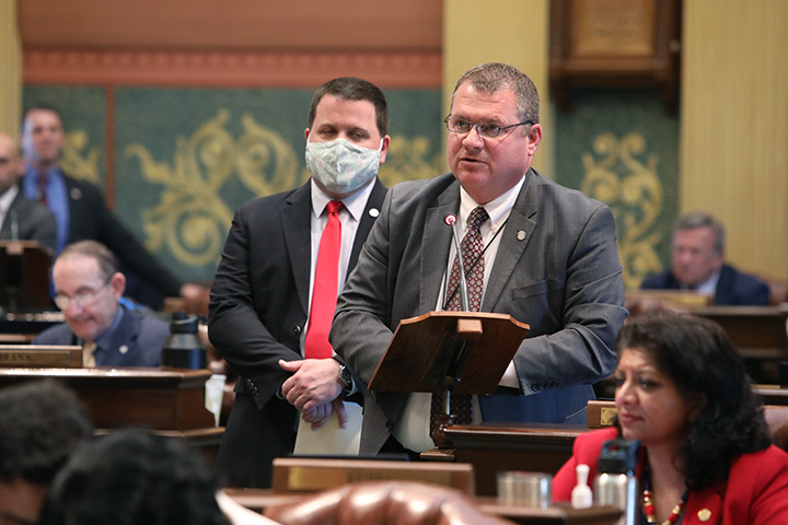 State Rep. Terry Sabo (D-Muskegon) spoke to his A resolution declaring May 20, 2021, as Stop the Bleed Day in the state of Michigan. The “Stop the Bleed” campaign is a national awareness effort to educate people about the importance of bleeding control measures, encourage all Michigan citizens to participate in the initiative, and learn more about the importance of bleeding control measures.