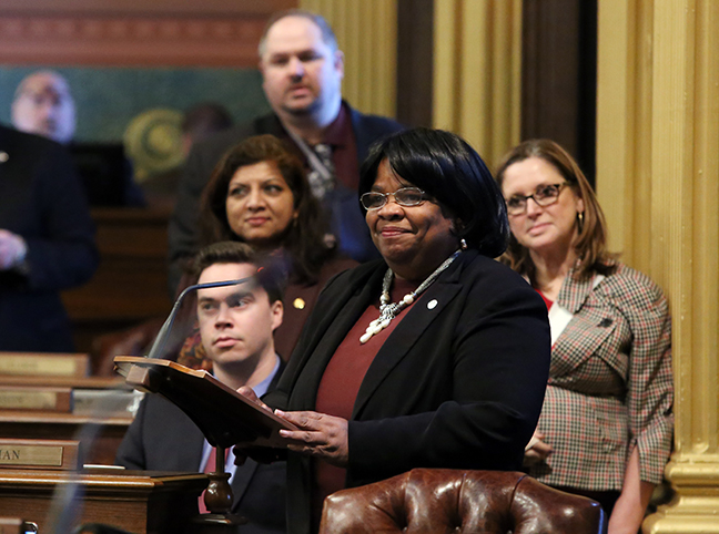 State Rep. Brenda Carter (D-Pontiac) introduced a resolution to dedicate January as Local School Board Recognition Month, on Wednesday, January 23, 2019. There are 600 school boards or boards of education managing and overseeing the school districts in Michigan. The resolution passed unanimously.