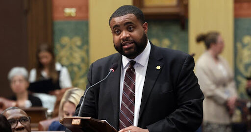 Rep. McKinney speaking on House floor.