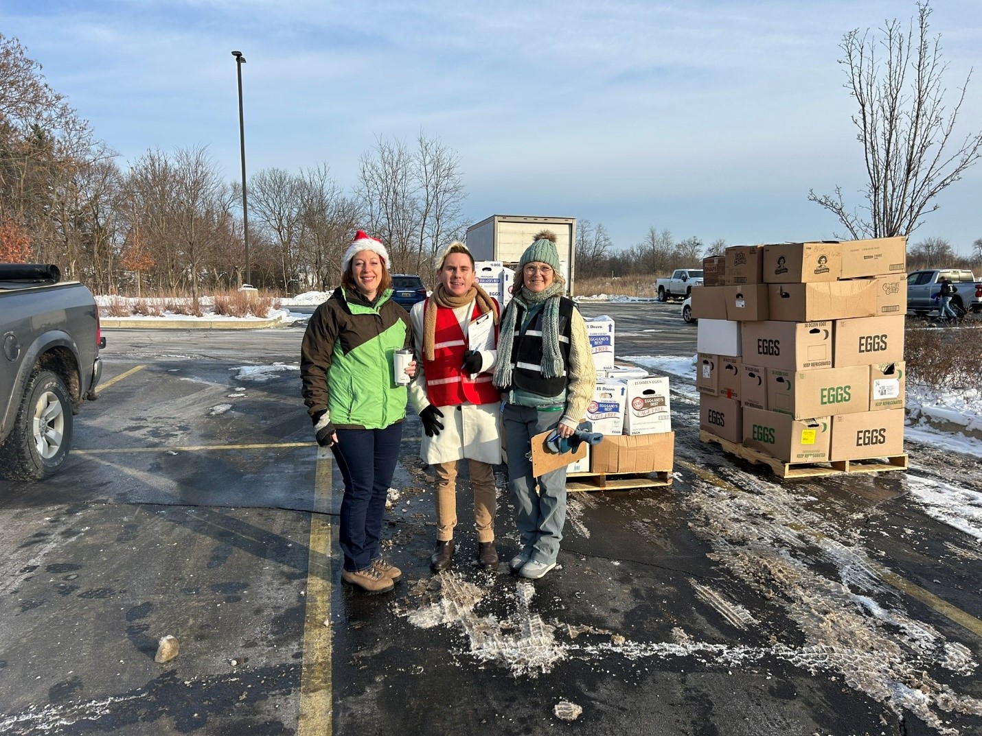 Michigan State Representative Julie Rogers hosts a veteran food distribution event.