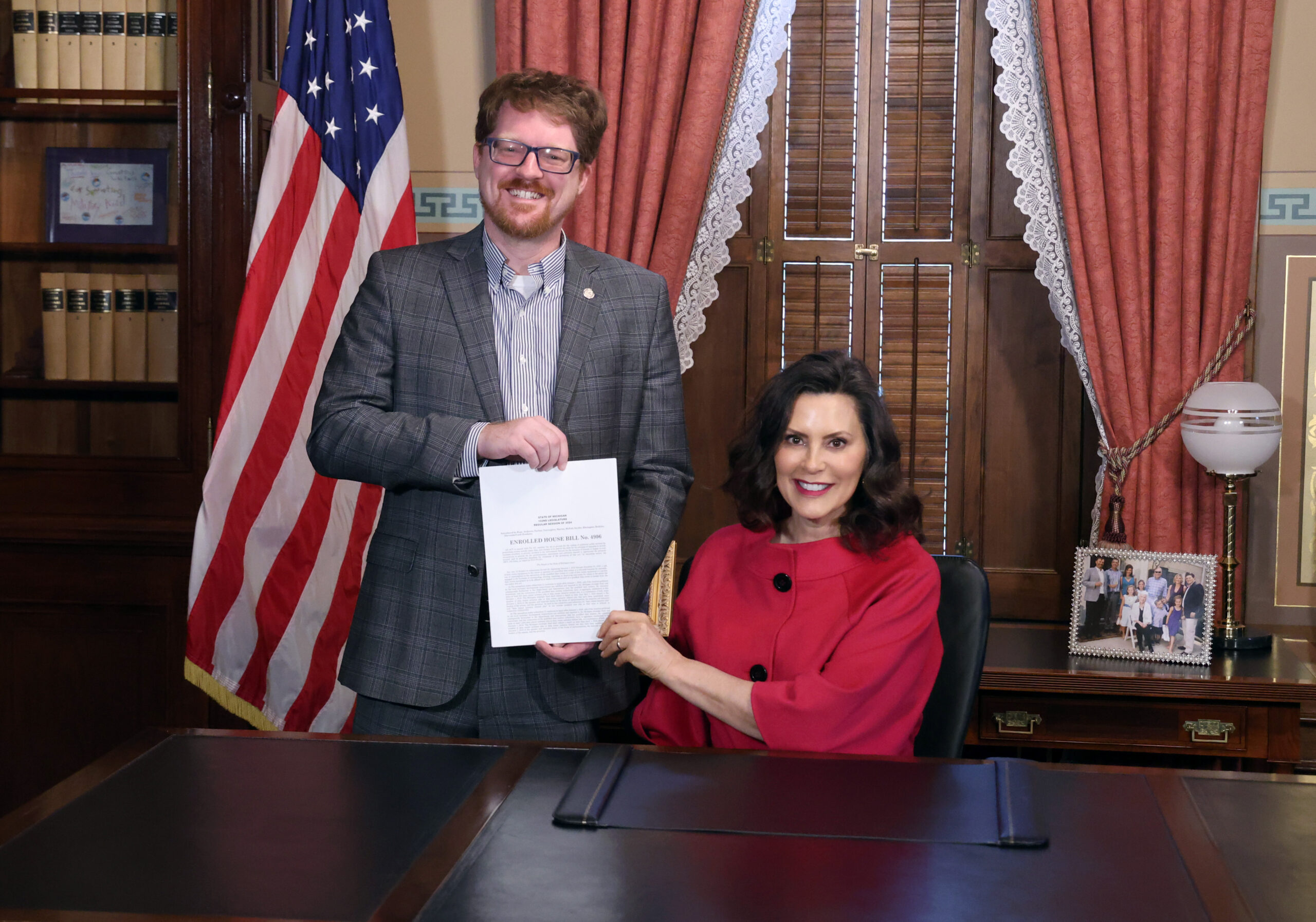 Rep Andrews poses with the governor