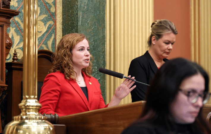 State Rep. Erin Byrnes delivering the invocation on the House floor